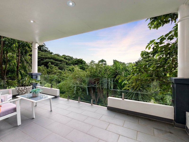 71 Summer Hill Drive, Mooroobool QLD 4870