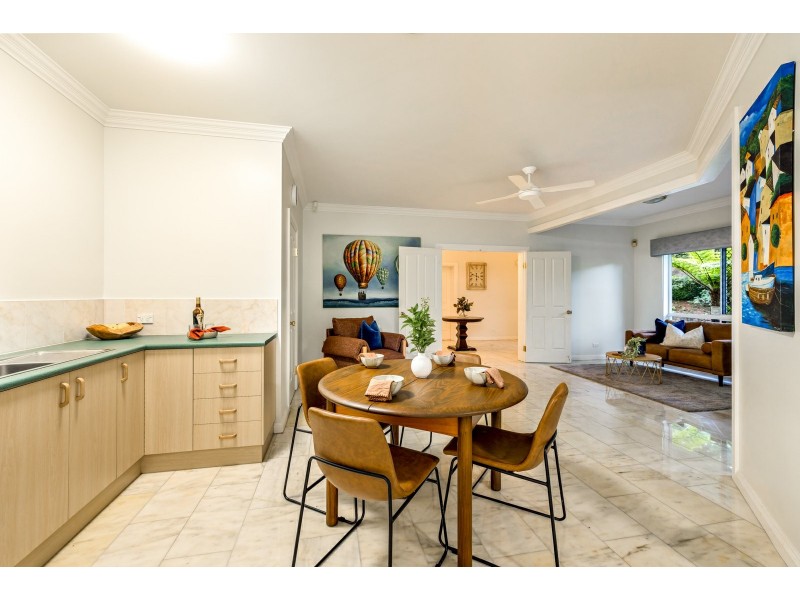 71 Summer Hill Drive, Mooroobool QLD 4870