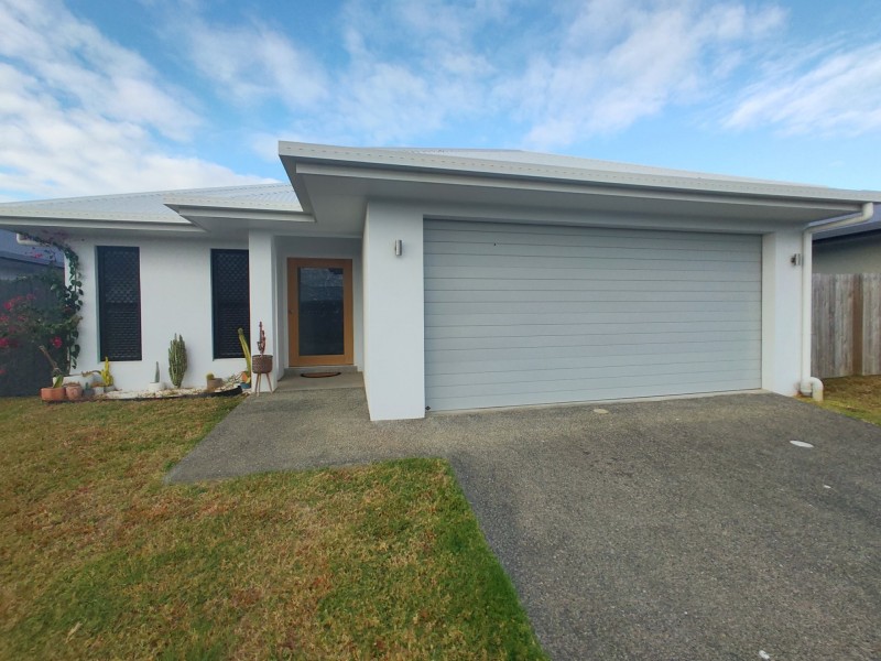 11 Cardross Link, Smithfield QLD 4878