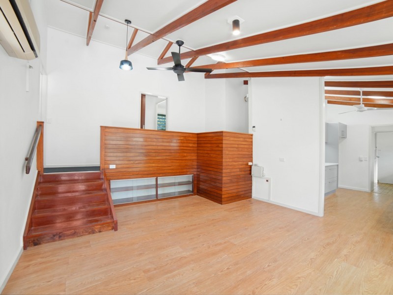 3 Perkins Street, Manoora QLD 4870