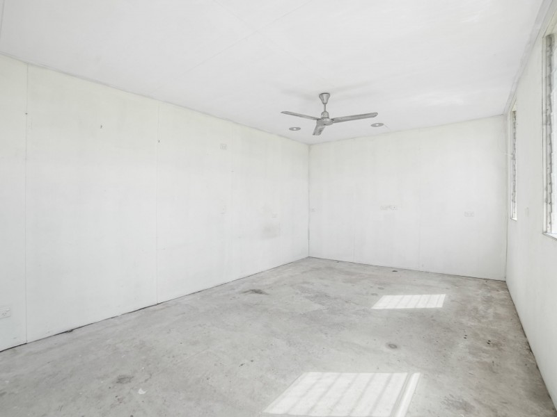 3 Perkins Street, Manoora QLD 4870