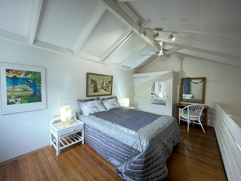 1/116 Greenslopes Street, Edge Hill QLD 4870