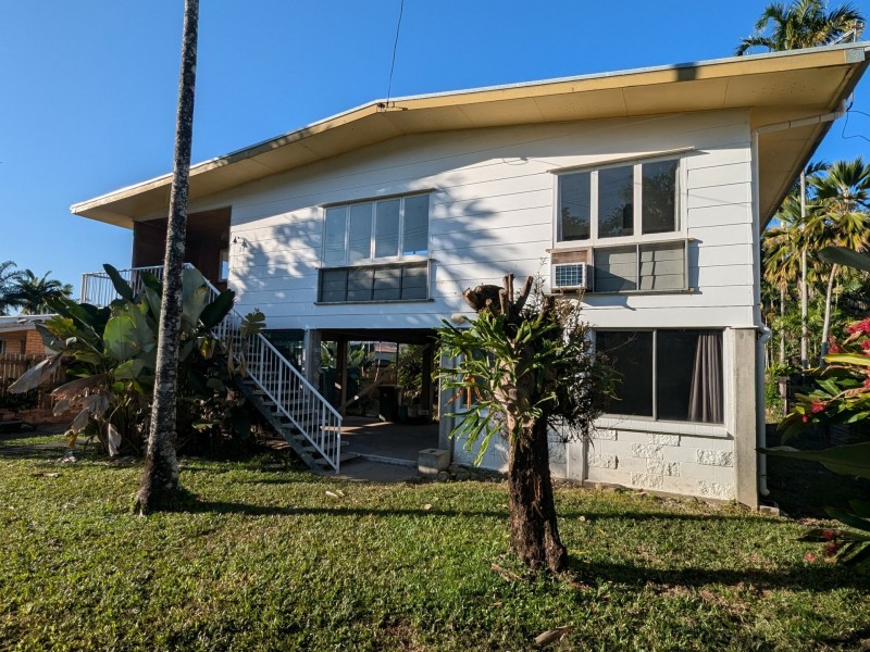 21 Oxley Street, Edge Hill QLD 4870