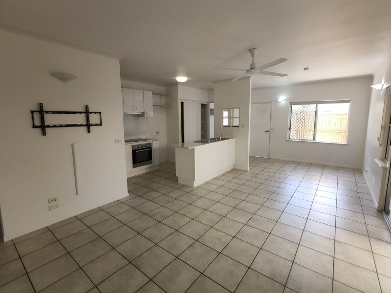 5/7A Grantala Street, Manoora QLD 4870