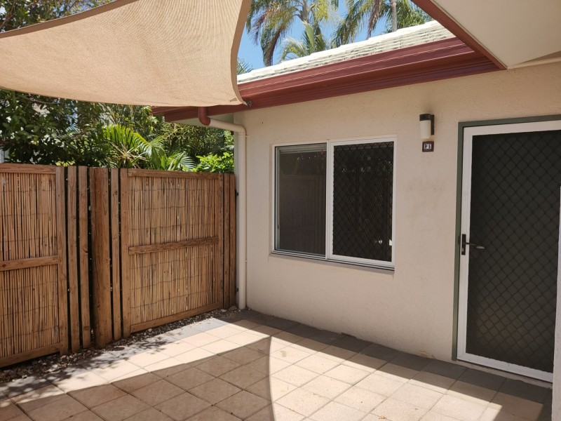 5/7A Grantala Street, Manoora QLD 4870