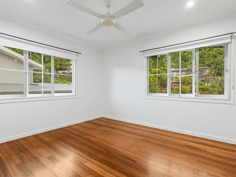 14 Blue Hills Crescent, Freshwater QLD 4870