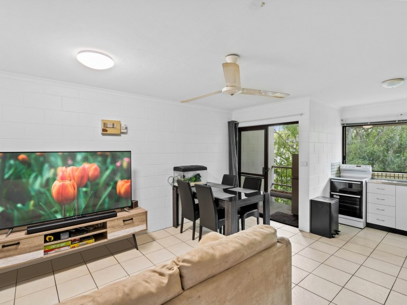 25/5-9 Fisk Street, Westcourt QLD 4870