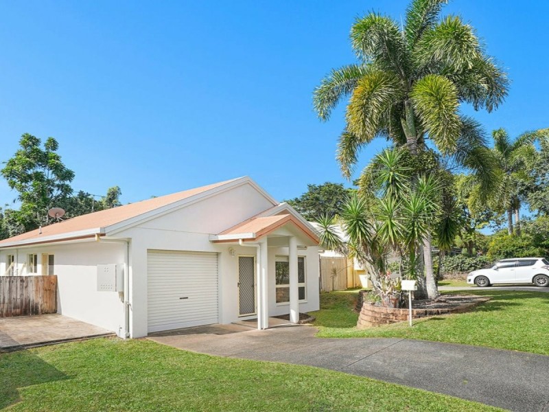 11 Shamrock Avenue, Brinsmead QLD 4870
