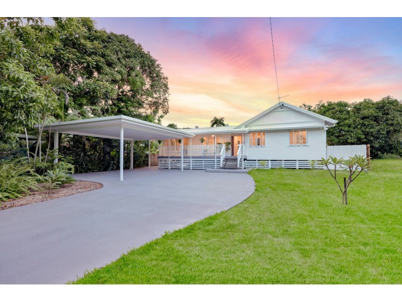 3 Fulton Close, Whitfield QLD 4870