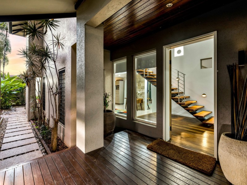 102/12-21 Gregory Street, Westcourt QLD 4870