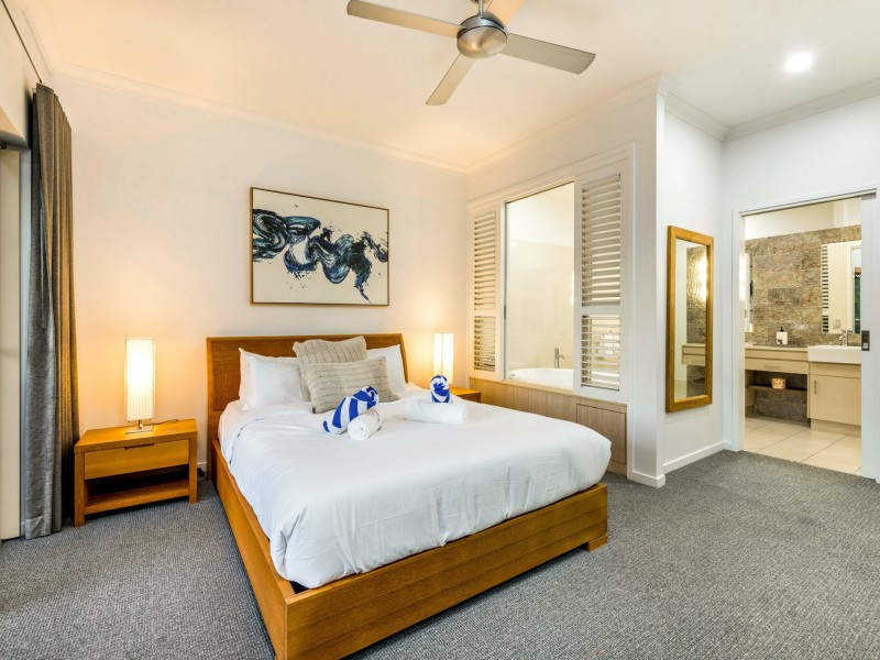 102/12-21 Gregory Street, Westcourt QLD 4870