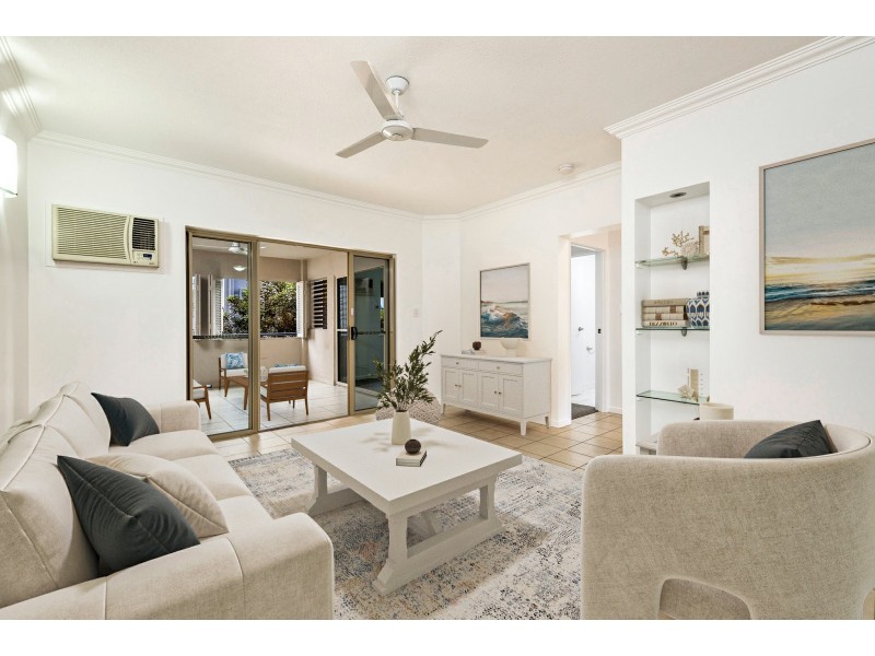 302/2-8 Centenary Close, Manoora QLD 4870