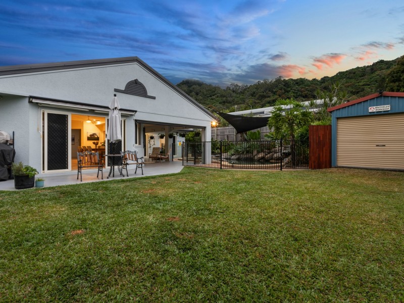17 Stratford Chase, Stratford QLD 4870