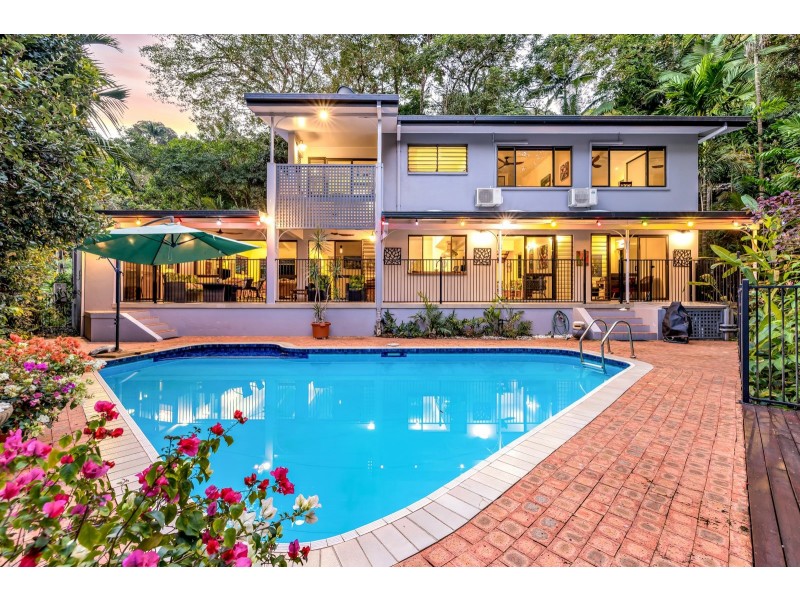 8 Temora Close, Edge Hill QLD 4870
