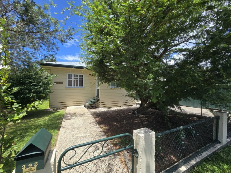 398 Mayers Street, Edge Hill QLD 4870