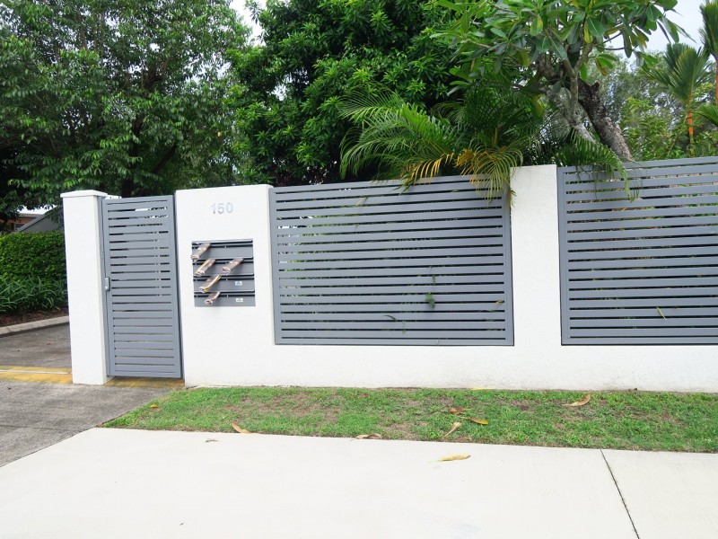 4/150 Pease Street, Manoora QLD 4870