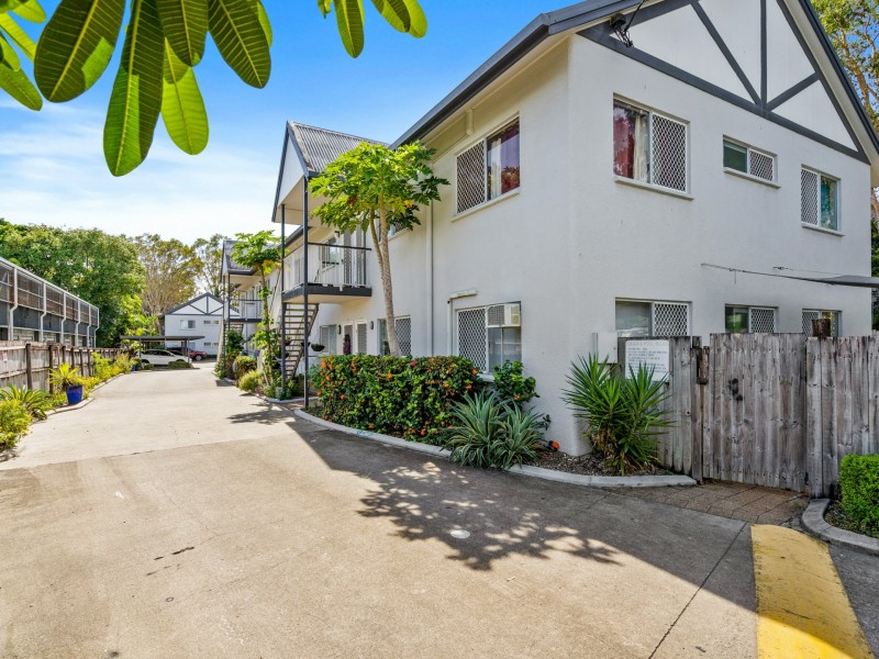 8/12 Mayers Street, Manunda QLD 4870