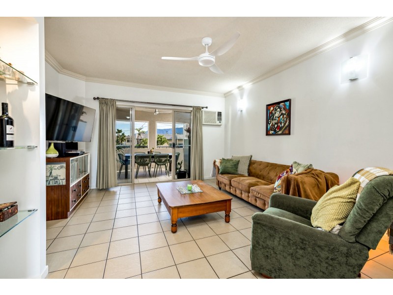 110/1-2 Maytown Close, Manoora QLD 4870