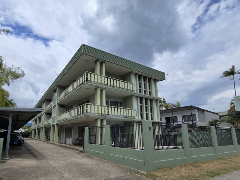 9/175 Sheridan Street, Cairns North QLD 4870