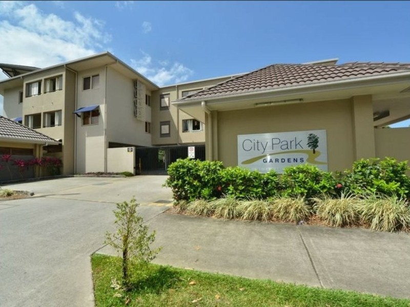 126/22 Ward Street, Mooroobool QLD 4870