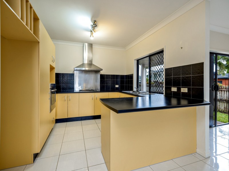 1 Ellis Close, Kewarra Beach QLD 4879