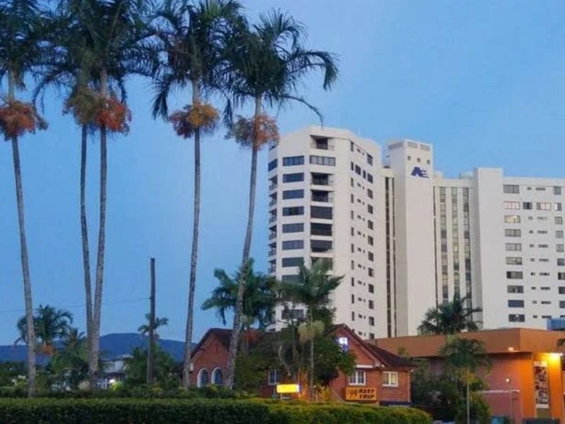 28/107-113 The Esplanade, Cairns North QLD 4870