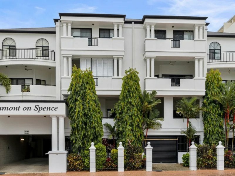18/77 Spence Street, Cairns North QLD 4870