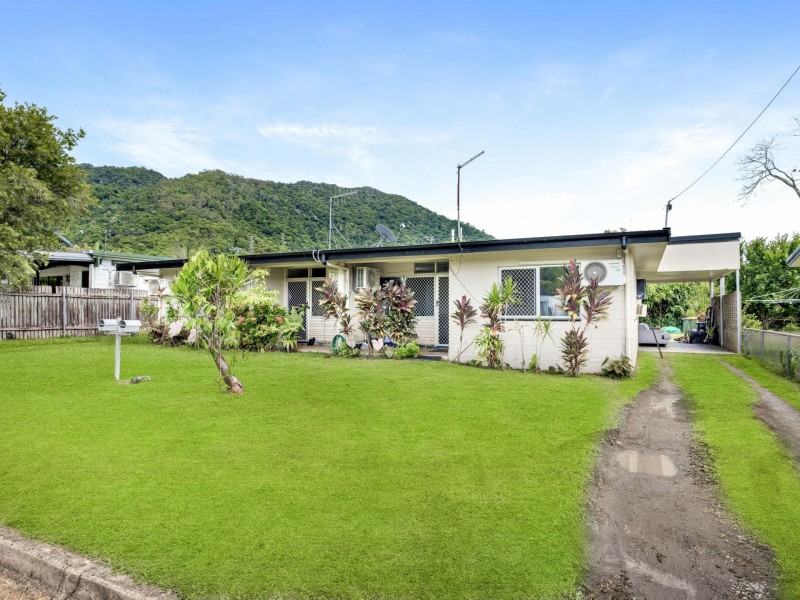 114 Balaclava Road, Earlville QLD 4870