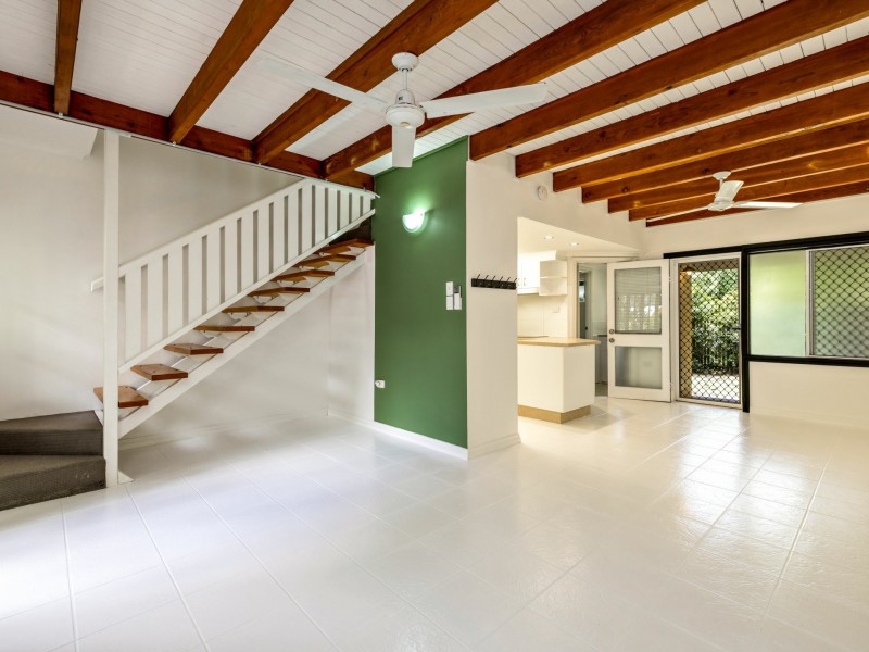 37/404-418 McCoombe Street, Mooroobool QLD 4870