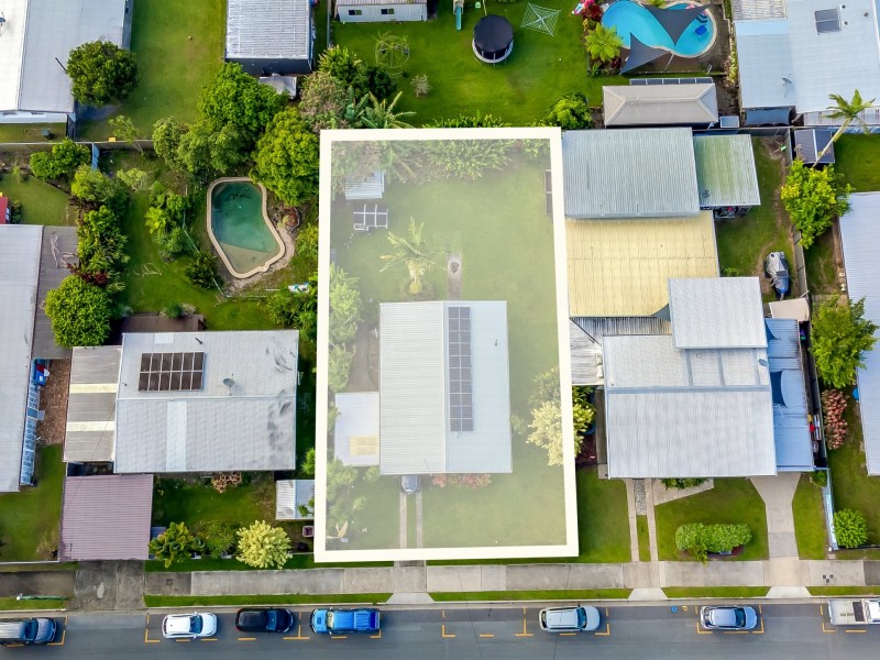 72 Russell Street, Edge Hill QLD 4870