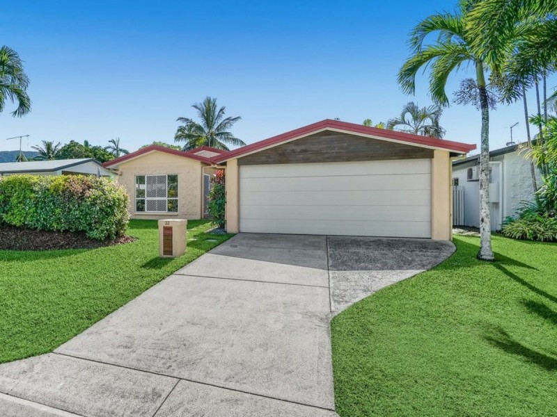 32 Bondi Cresent, Kewarra Beach QLD 4879