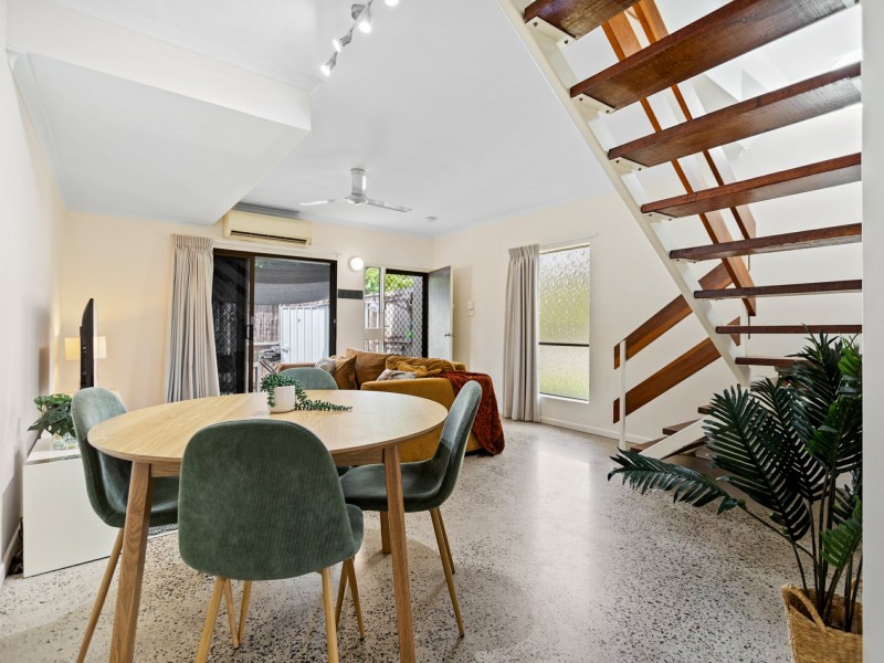 4/7 McPherson Close, Edge Hill QLD 4870