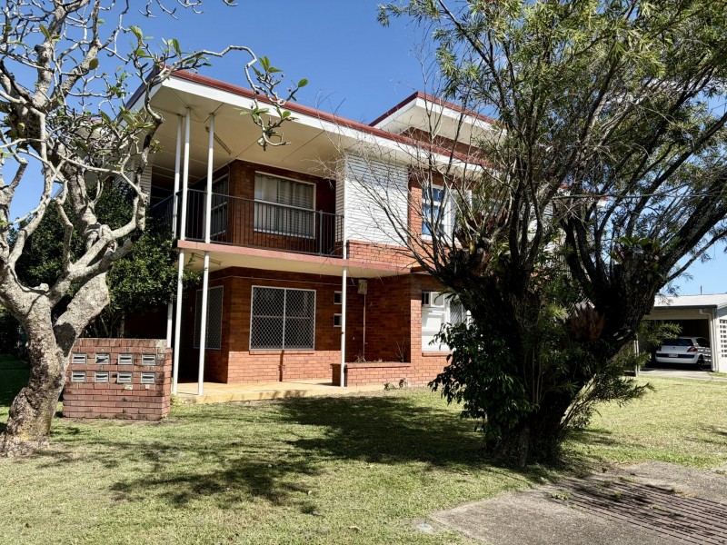3/221 Aumuller Street, Westcourt QLD 4870