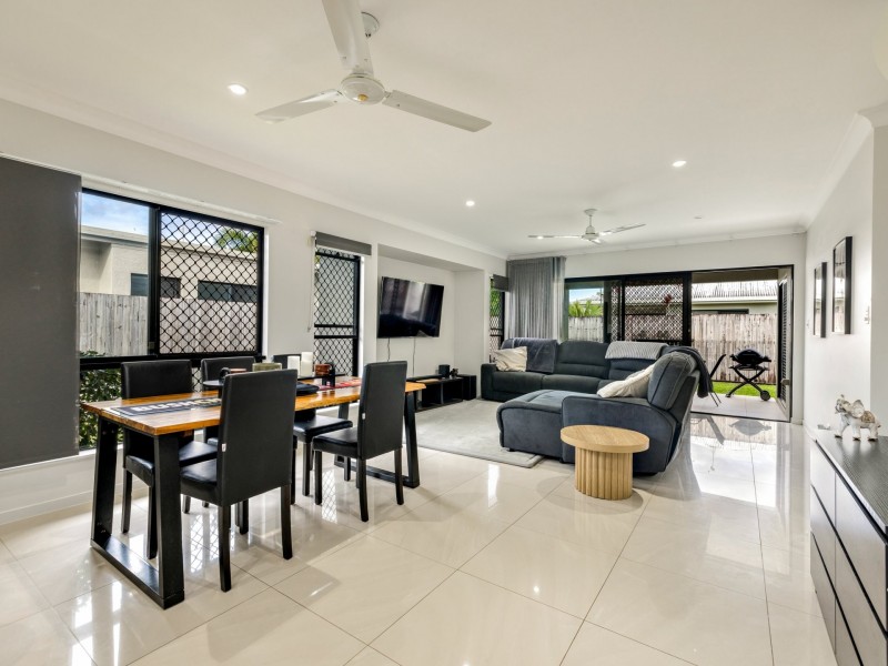 5 Homevale Entrance, Mount Peter QLD 4869