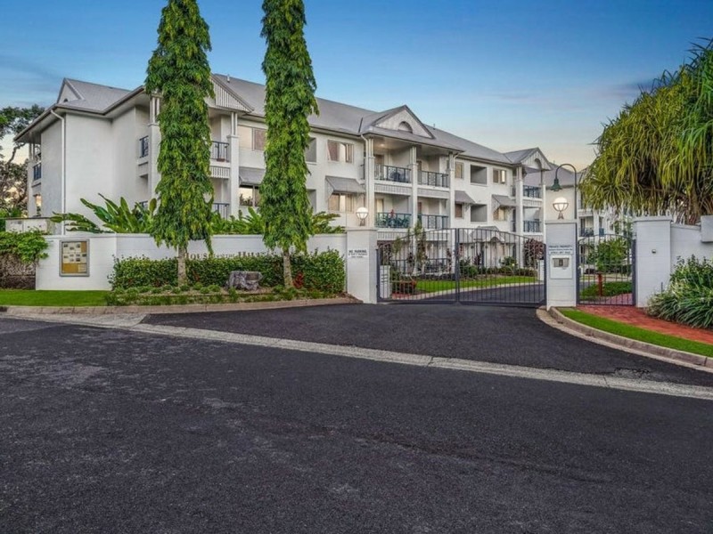 23/8-14 Munro Terrace, Mooroobool QLD 4870