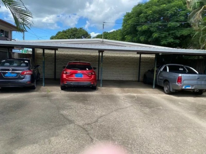 4/3 Sandown Close, Woree QLD 4868