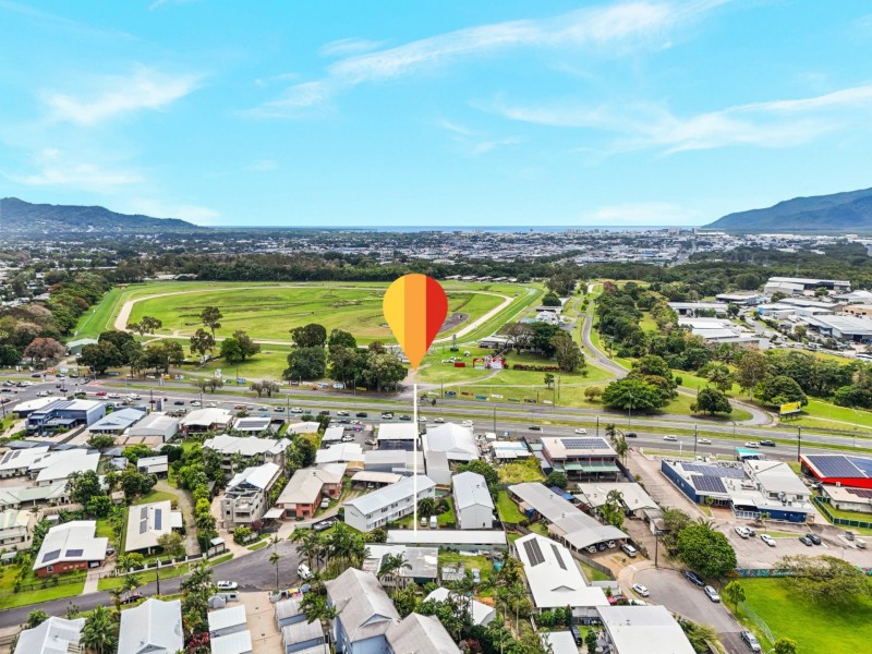 8/11 Brown Street, Woree QLD 4868