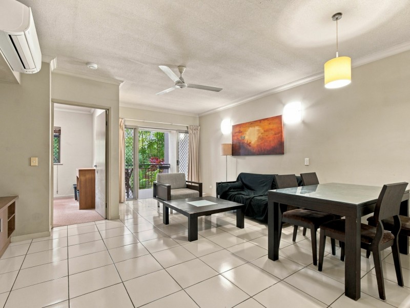 202/12-21 Gregory Street, Westcourt QLD 4870