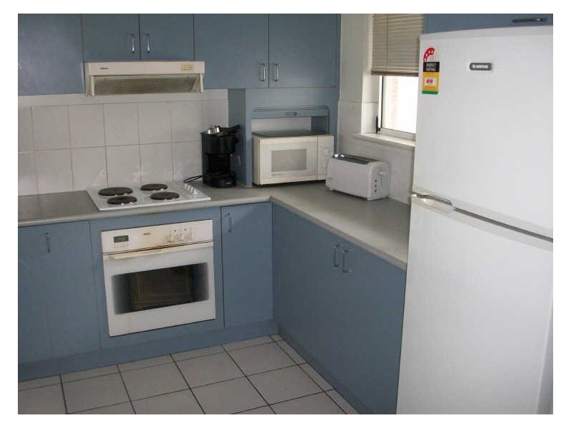 4/152 Mcleod Street, Cairns QLD 4870