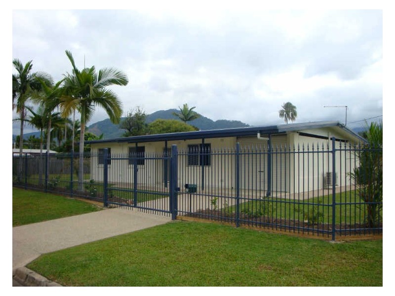 27 Mazlin Street, Edge Hill QLD 4870