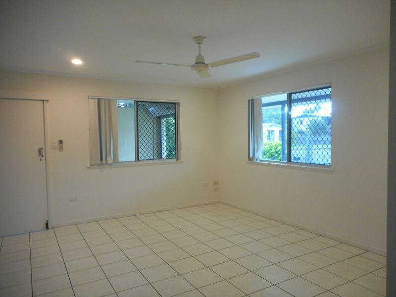 27 Mazlin Street, Edge Hill QLD 4870