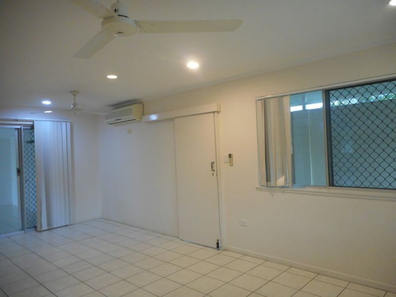 27 Mazlin Street, Edge Hill QLD 4870