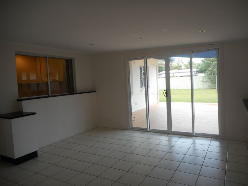 27 Mazlin Street, Edge Hill QLD 4870