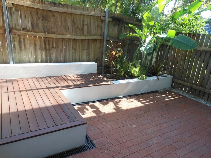 4/10 Crathern Close, Edge Hill QLD 4870