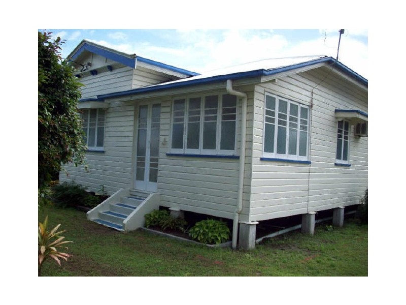 17 MacNamara Street, Manunda QLD 4870