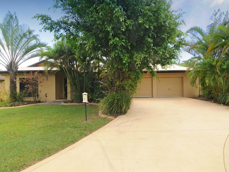 1 Windamere Close, Brinsmead QLD 4870