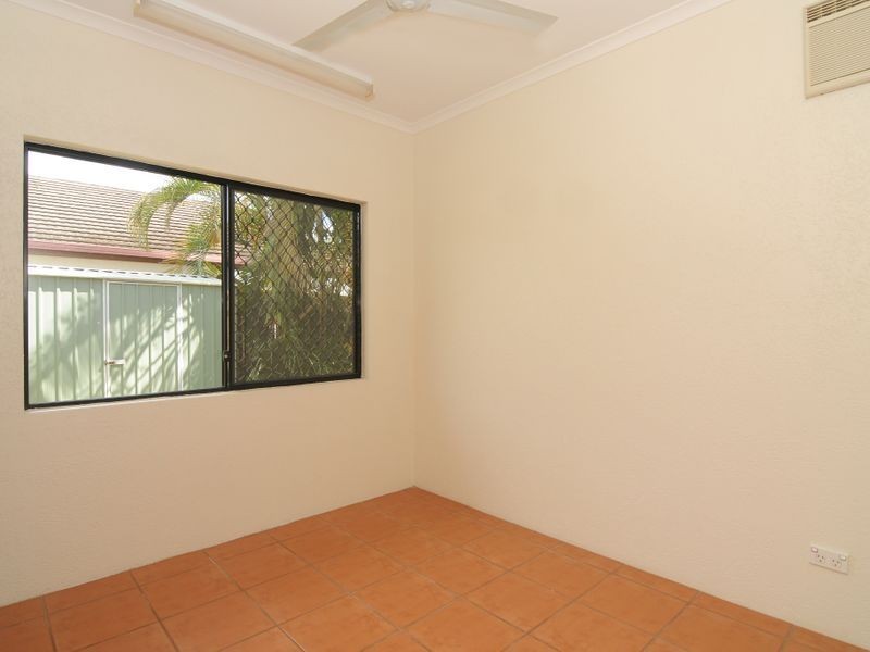 1 Windamere Close, Brinsmead QLD 4870