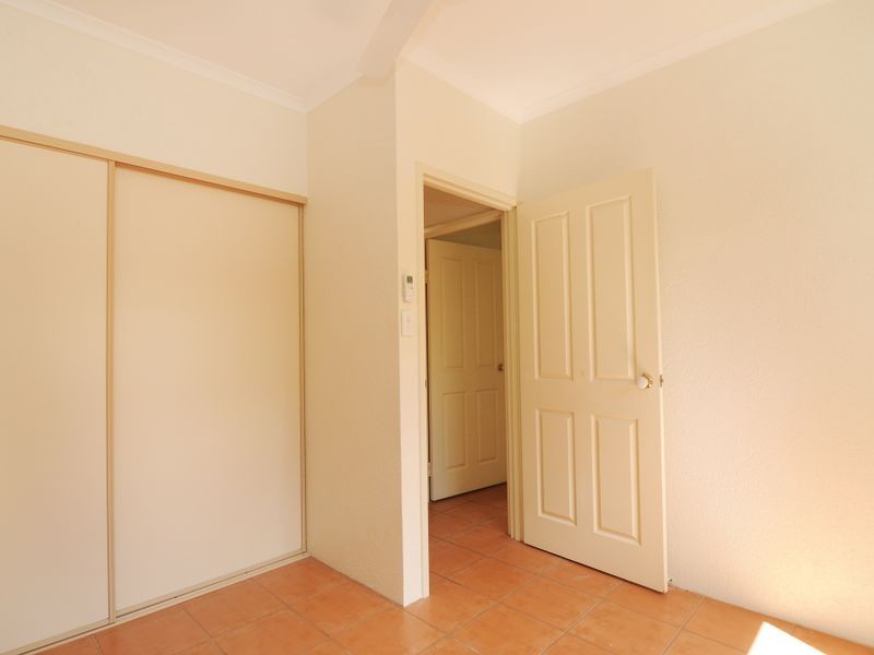 1 Windamere Close, Brinsmead QLD 4870