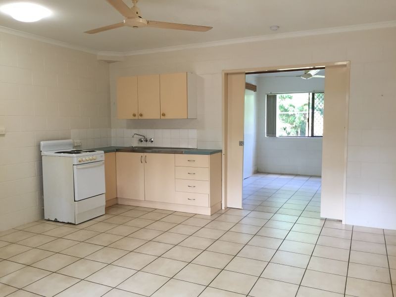 5/4 Mcpherson Close, Edge Hill QLD 4870