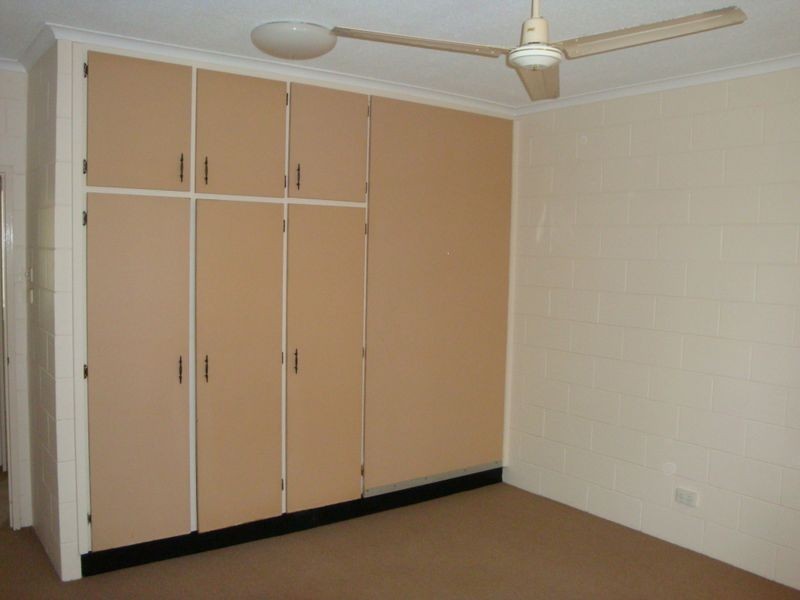 Manoora QLD 4870